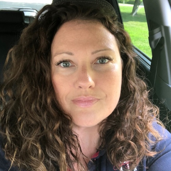 Meet your Posher, Bethany - Picture 1 of 1